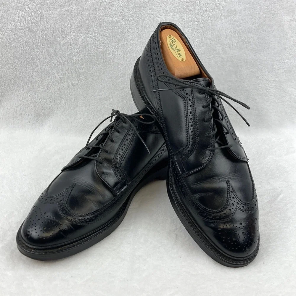 Allen Edmonds Men’s MacNeil Black Leather Wingtip Oxford with Cedar Shoe Trees 9